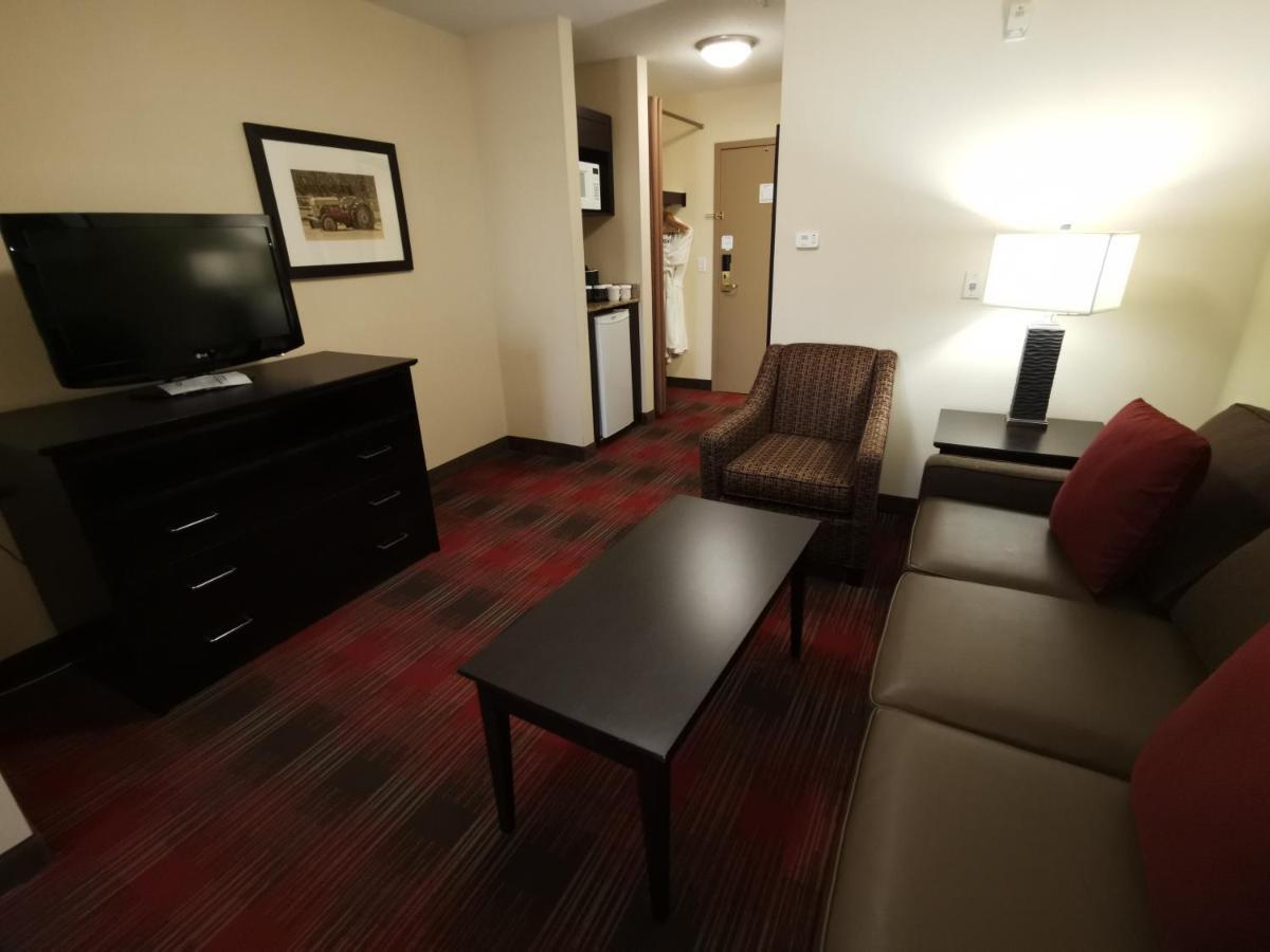 Hotel Western & Red Deer